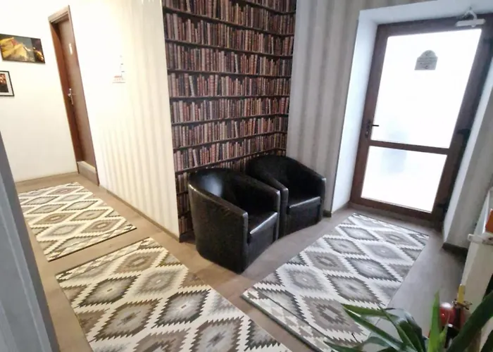 בית הארחה Old בראשוב