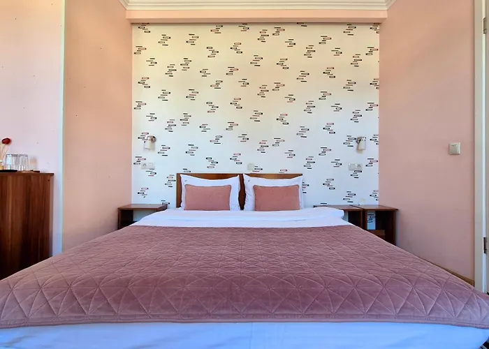 בית הארחה Old