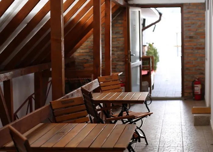 老城区酒店 招待所